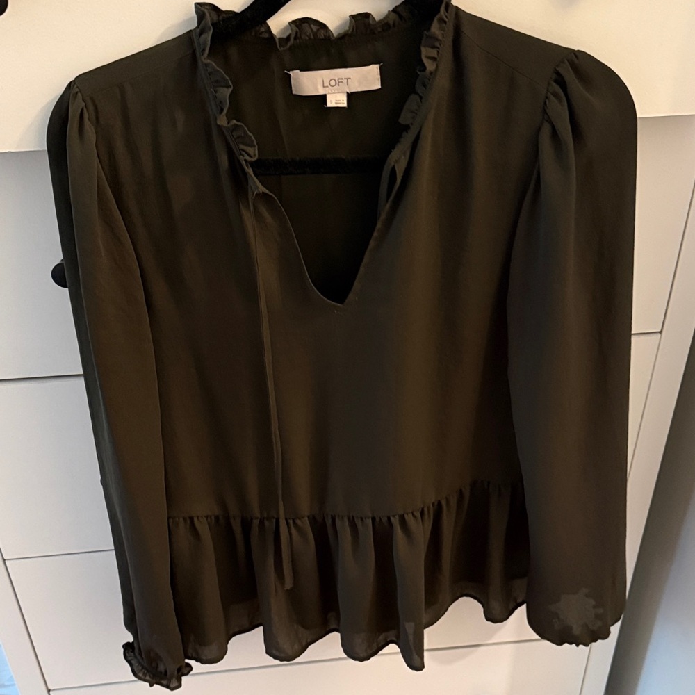 LOFT dark olive  green  Ruffle V-Neck Peplum Blouse